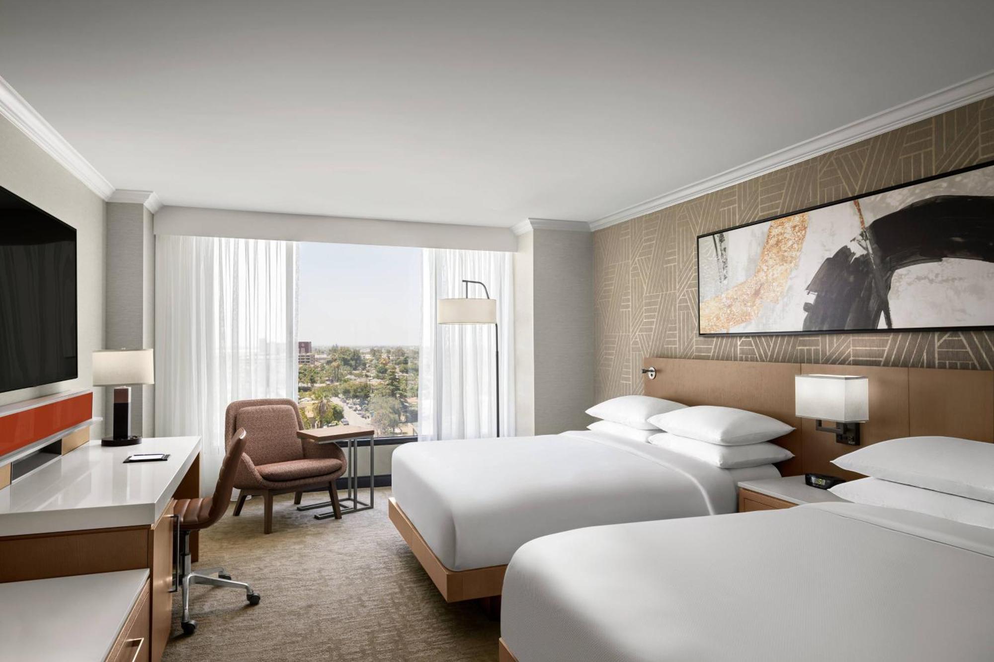Delta Hotels By Marriott Anaheim Garden Grove Bagian luar foto