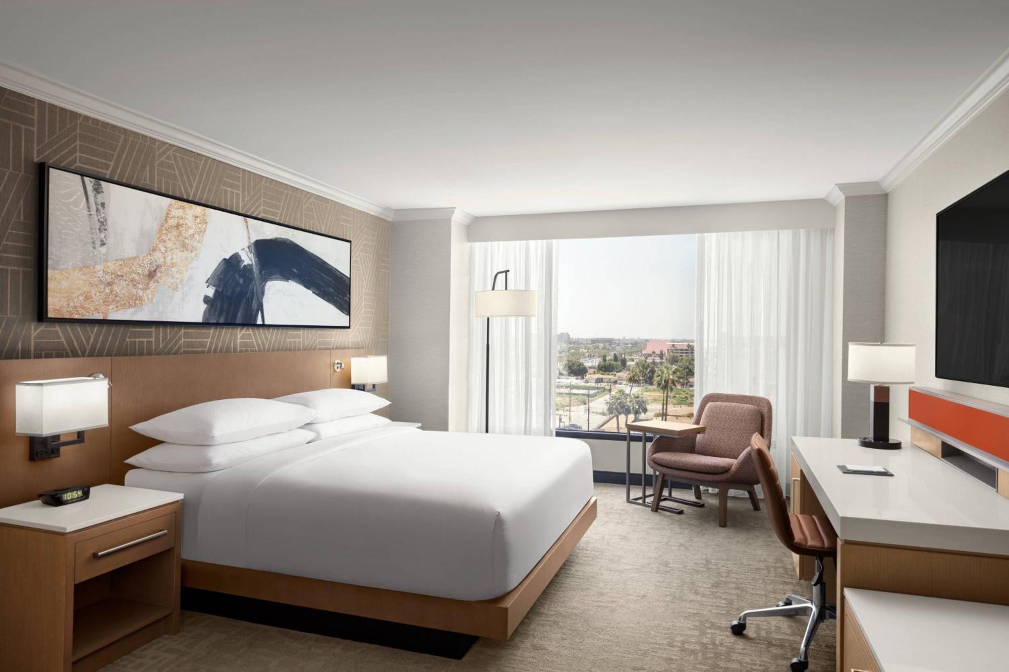 Delta Hotels By Marriott Anaheim Garden Grove Bagian luar foto